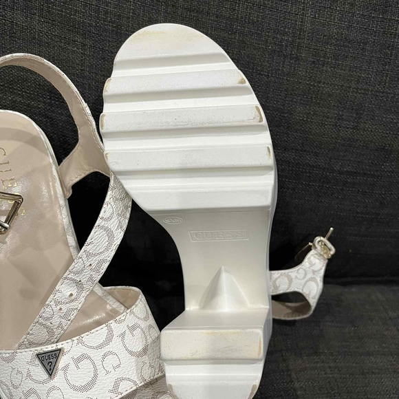 Guess White Patterned Platform Heels - Picture 9 of 9